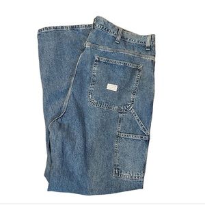 GAP CARPENTER men’s jeans. 33in waist, 34in length.